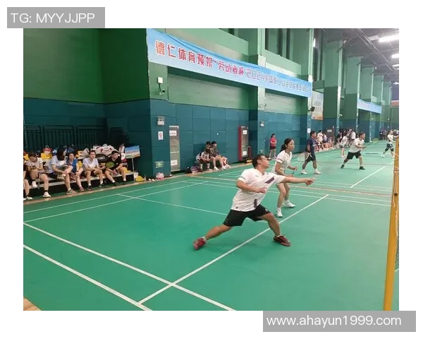 羽毛球专题:深入探讨杭州羽毛球队的团队协作与默契配合之道 羽毛球专题:深入探讨杭州羽毛球队的团队协作与默契配合之道