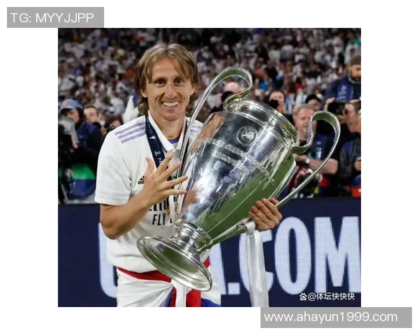 足球明星头像与皇马荣耀的完美结合探索足球文化的魅力与影响力