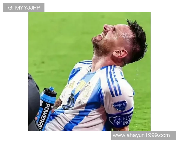 足球明星鼻子受伤瞬间曝光伤痛背后的坚持与勇气 足球明星鼻子受伤瞬间曝光伤痛背后的坚持与勇气