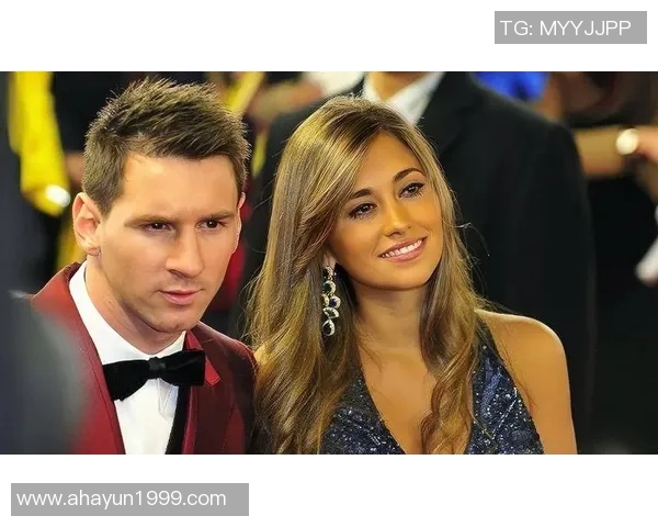 足球明星妻子年轻时的美丽瞬间回顾与珍藏