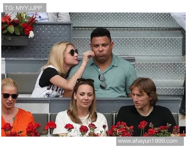 外号媳妇的足球明星背后的爱情故事与职业生涯的精彩瞬间